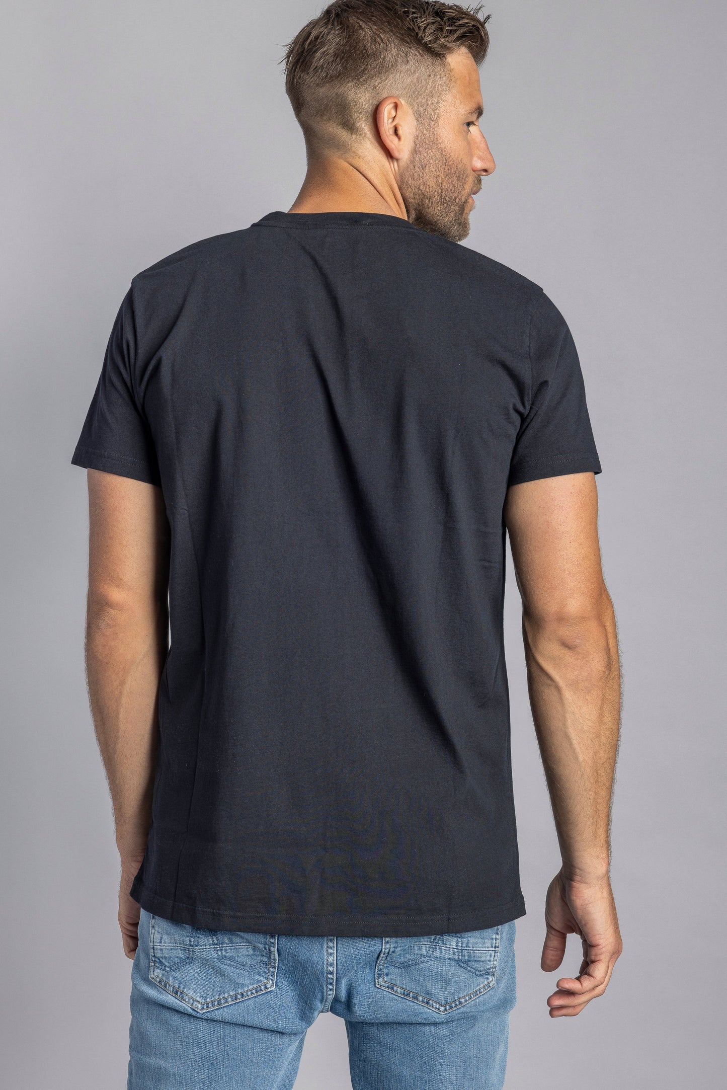 3er-Pack Premium Blank T-Shirt SLIM, Schwarz