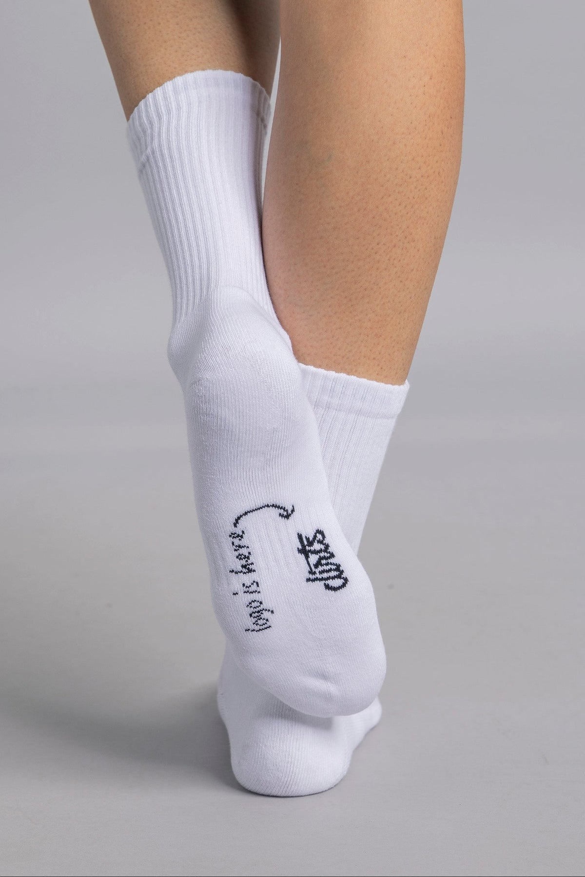 No Logo Socks