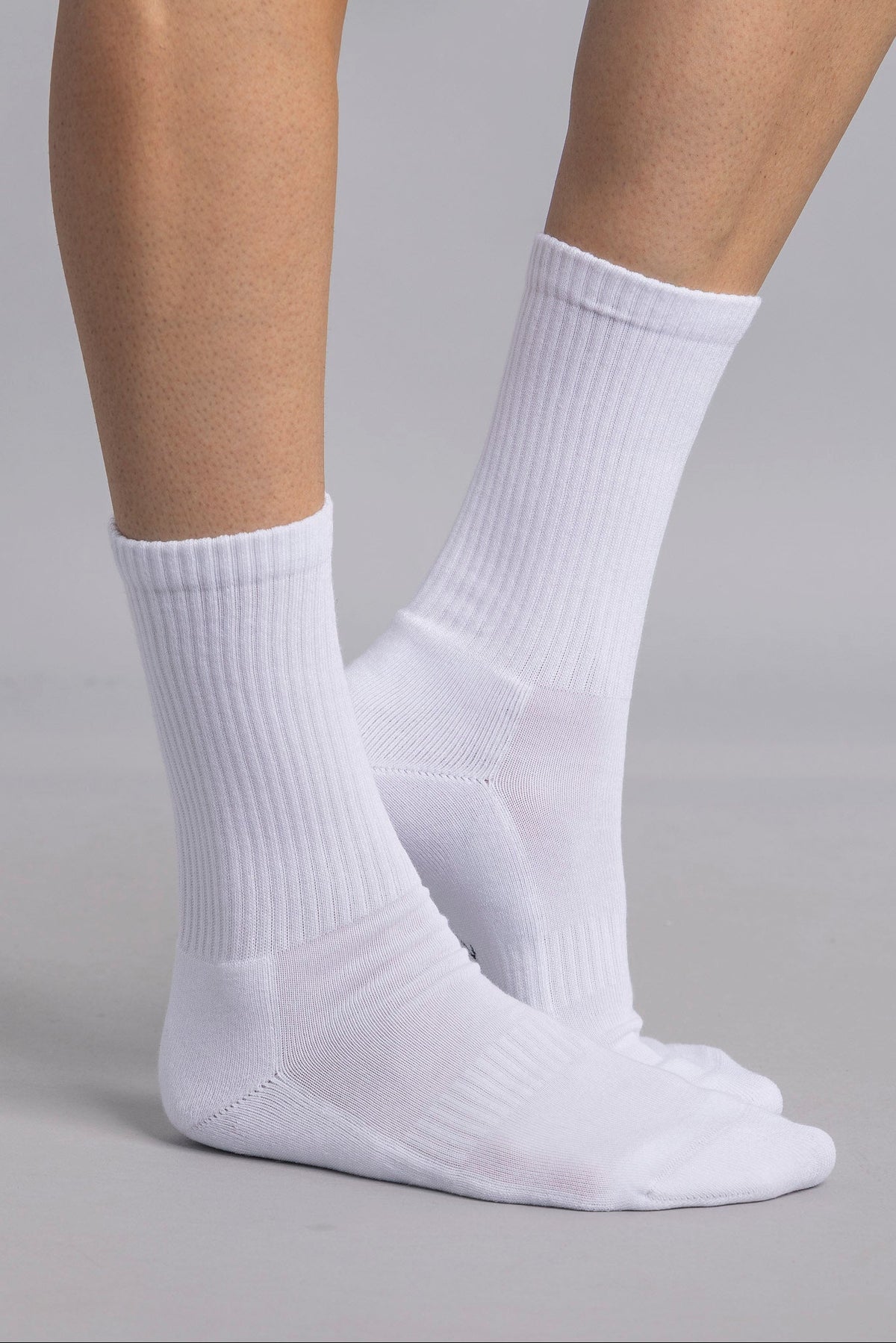 No Logo Socks