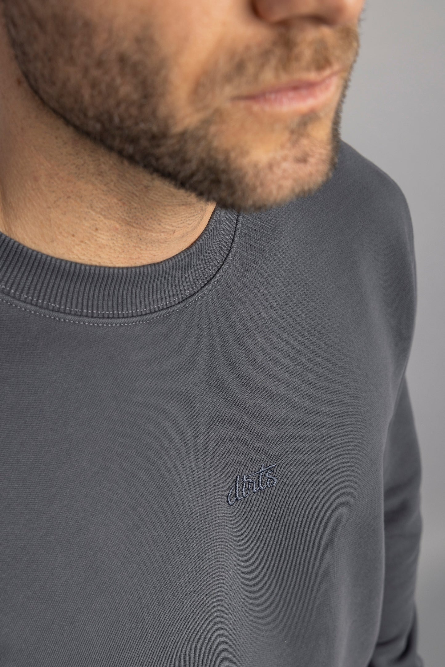 Logo Crewneck, Basalt